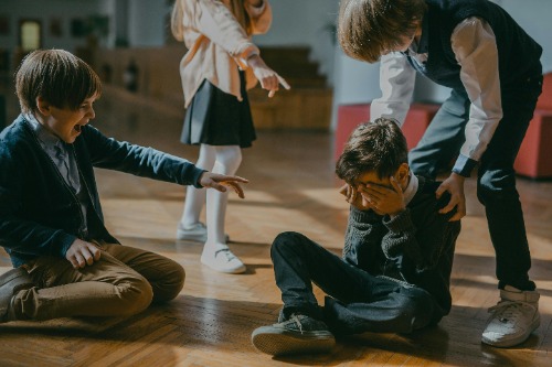 ¿Cómo podemos abordar el temor escolar desde la psicología?: «Mamá, no deseo ir a la escuela»